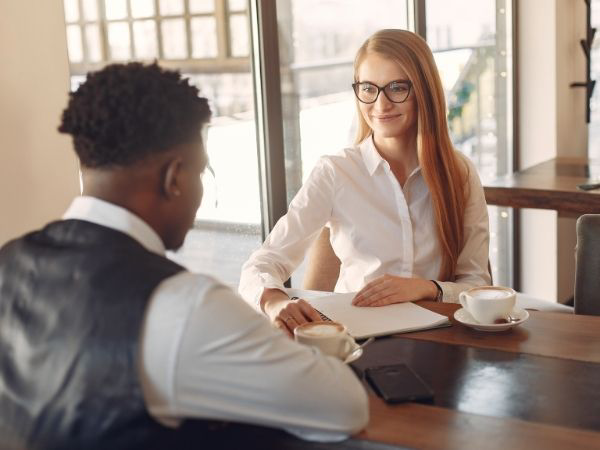 persone che lavorano in un hotel